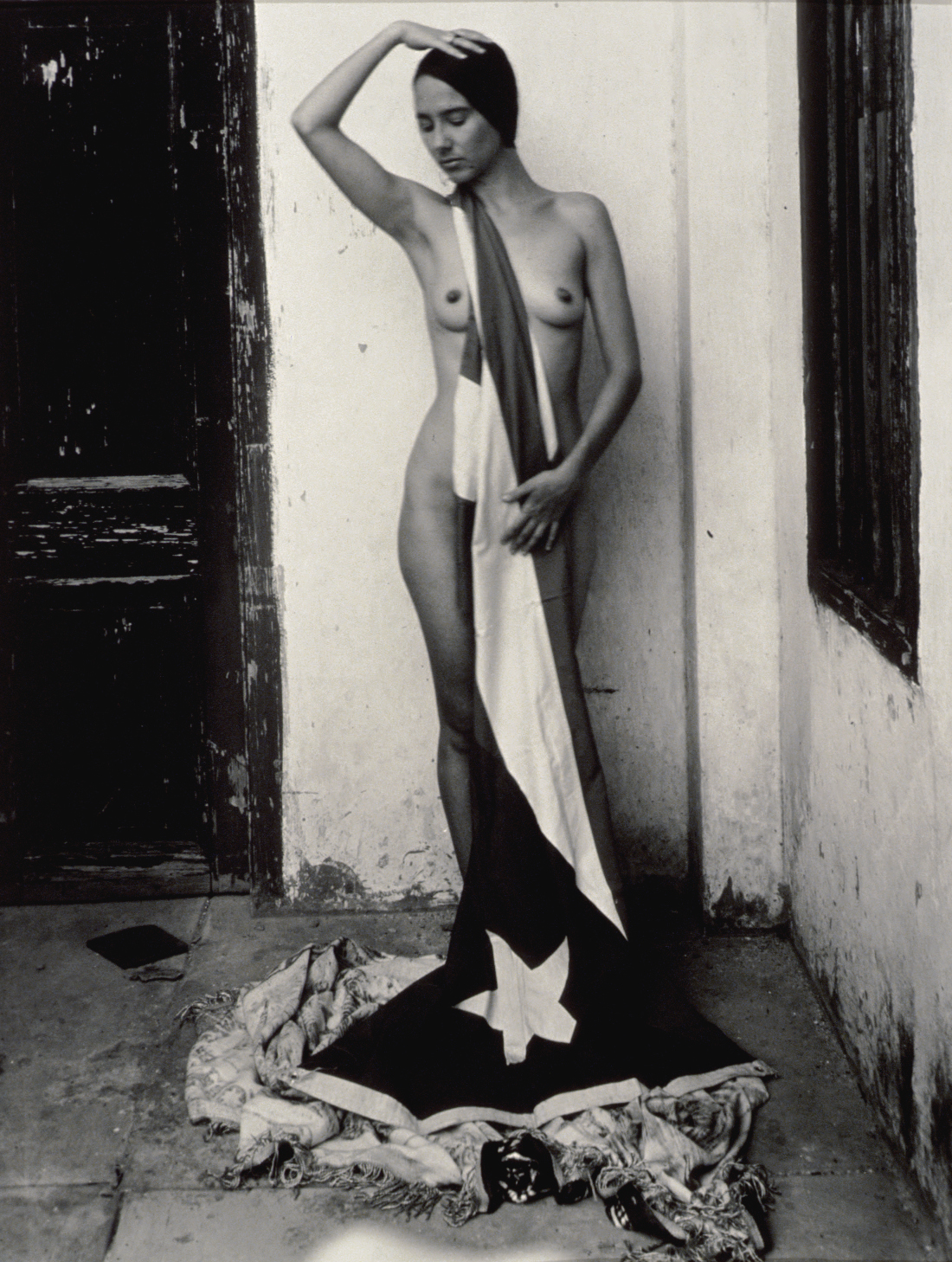 Cirenaica Moreira. Cuba waits for you. 1995. Courtesy of Lehigh University Galleries – Museum Operation. © Cirenaica Moreira. Cirenaica Moreira. Cuba waits for you. 1995. Courtesy of Lehigh University Galleries – Museum Operation. © Cirenaica Moreira.